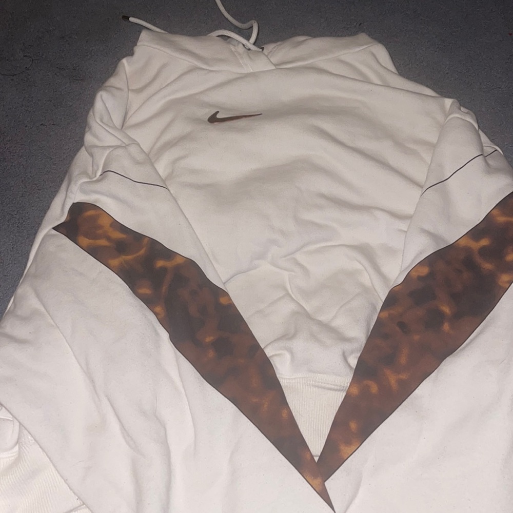 Nike cropped hoodie